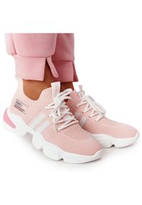 Damskie Sportowe Buty Skarpetkowe GOE HH2N4019 Różowe białe. Kolor: różowy, biały, wielokolorowy. Materiał: materiał, skóra. Szerokość cholewki: normalna