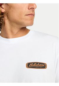 Billabong T-Shirt Runner Up EBYZT00361 Biały Regular Fit. Kolor: biały. Materiał: bawełna #3