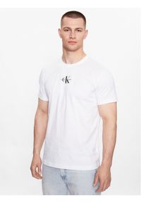 Calvin Klein Jeans T-Shirt J30J323483 Biały Regular Fit. Kolor: biały. Materiał: bawełna