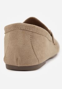 Born2be - Beżowe Mokasyny VICES z Modnymi Chwostami z Imitacji Zamszu z Wkładką z Naturalnej Skóry Calirea. Okazja: na co dzień, do pracy. Kolor: beżowy. Materiał: skóra, zamsz. Wzór: aplikacja. Styl: casual, klasyczny, elegancki #2