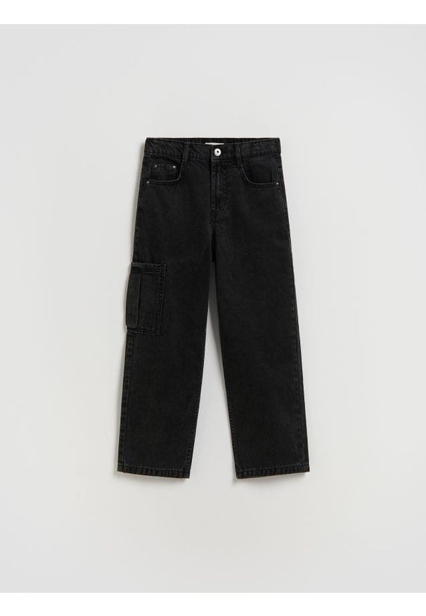 Reserved - Jeansy straight fit - czarny. Kolor: czarny