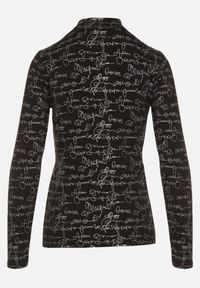 Born2be - Czarna Bluzka z Bawełny w Stylu Longsleeve z Półgolfem w Literowy Nadruk Azelenia. Okazja: na co dzień. Kolor: czarny. Materiał: bawełna. Długość rękawa: długi rękaw. Wzór: nadruk. Styl: casual #4