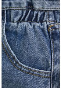Answear Lab szorty jeansowe damskie kolor granatowy gładkie high waist. Stan: podwyższony. Kolor: niebieski. Materiał: jeans. Wzór: gładki. Styl: wakacyjny #4