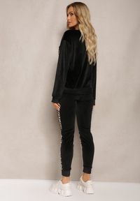 Renee - Czarny Welurowy Komplet Dresowy Bluza i Joggery z Wzorem w Panterkę Xorienta. Kolor: czarny. Materiał: welur, dresówka. Wzór: motyw zwierzęcy