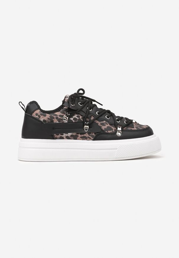 Born2be - Czarno-Białe Sneakersy z Panterkowym Wzorem Calidi. Okazja: na co dzień. Kolor: czarny. Materiał: jeans. Wzór: motyw zwierzęcy, aplikacja