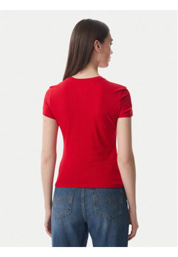 Tommy Jeans T-Shirt Ess Logo DW0DW23479 Czerwony ciemny Slim Fit. Kolor: czerwony. Materiał: bawełna