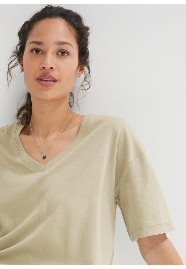 bonprix - Sukienka shirtowa z dekoltem w serek, oversized (2 szt.). Typ kołnierza: dekolt w serek. Kolor: niebieski