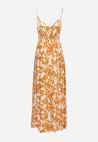 Born2be - Żółta Taliowana Sukienka z Wiskozy na Ramiączkach Xenelsea. Typ kołnierza: dekolt w kształcie V. Kolor: żółty. Materiał: wiskoza. Długość rękawa: na ramiączkach. Typ sukienki: dopasowane. Styl: klasyczny, elegancki #4