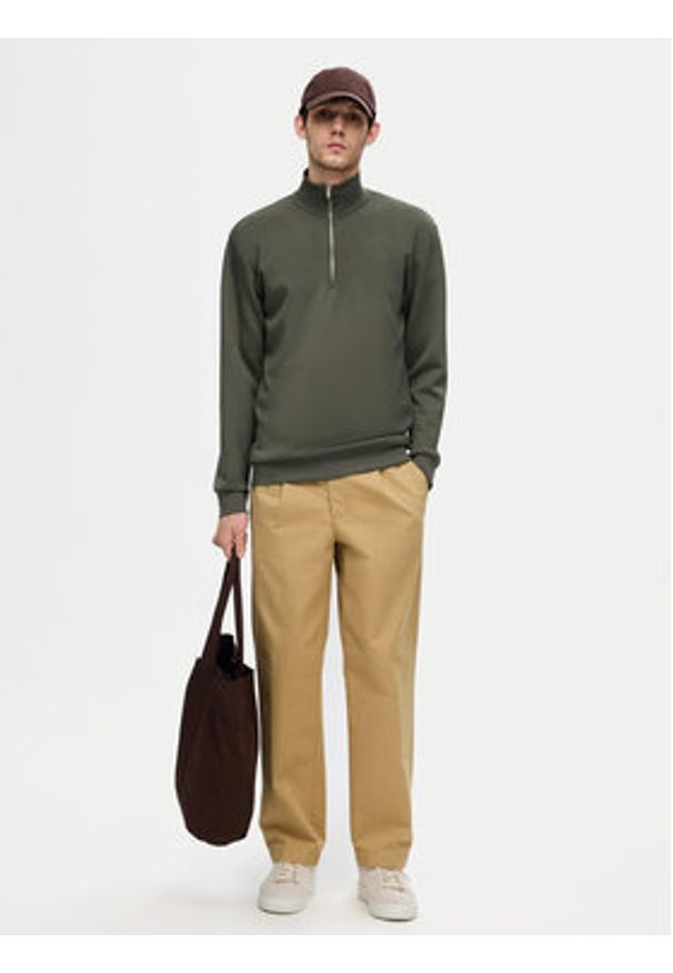 Selected Homme Bluza 16094477 Zielony Regular Fit. Kolor: zielony. Materiał: wiskoza