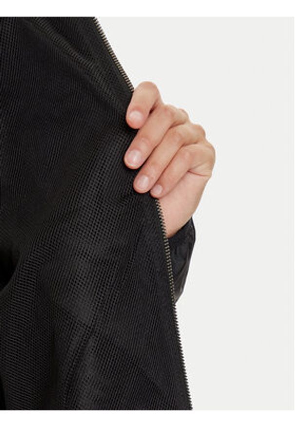 Vans Wiatrówka MTE™ Theo VN000HJH Czarny Regular Fit. Kolor: czarny. Materiał: syntetyk