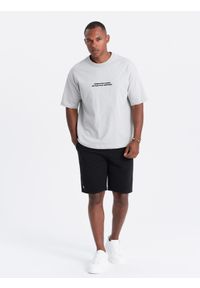 Ombre Clothing - Krótkie spodenki męskie dresowe z dzianiny ottoman – czarne V4. Kolor: czarny. Materiał: dresówka, dzianina. Długość: krótkie. Wzór: aplikacja. Sezon: lato