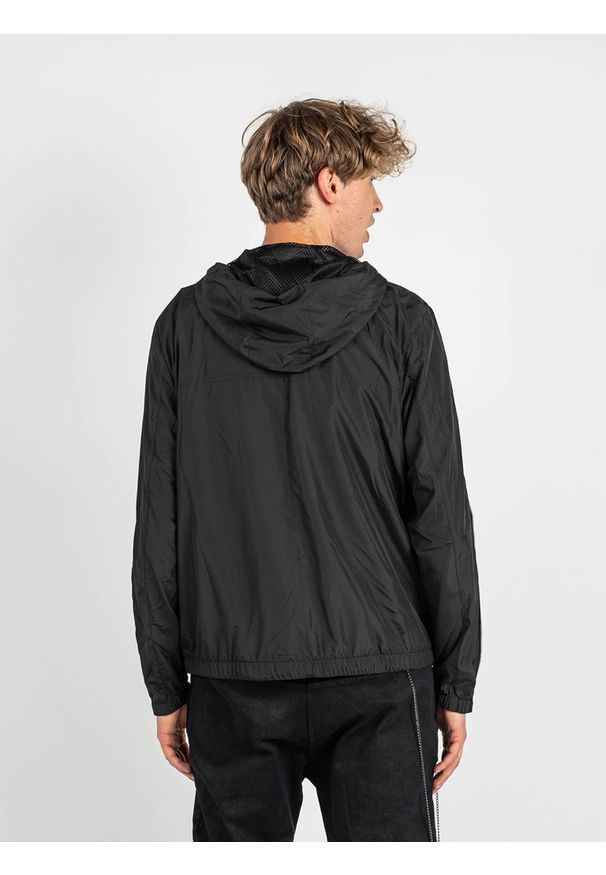 Les Hommes Kurtka "Windbreaker" | LKO312 250U | Light Weight Windbreaker | Mężczyzna | Czarny. Okazja: na co dzień. Typ kołnierza: kaptur. Kolor: czarny. Materiał: materiał. Styl: casual