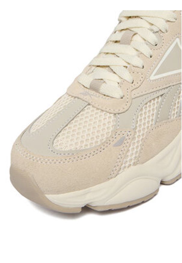 Reebok Sneakersy CEO-CHARGE AR30246W-CCC Beżowy. Kolor: beżowy. Materiał: materiał