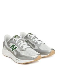 New Balance Buty do biegania Arishi MARISTA4 Szary. Kolor: szary. Materiał: skóra #3