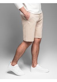 Ombre Clothing - Casualowe szorty męskie SLIM FIT z dzianiny żakardowej – beżowe V2. Okazja: na co dzień. Kolor: beżowy. Materiał: żakard, dzianina. Styl: casual