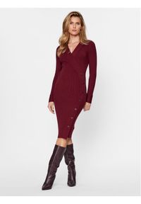 Guess Sukienka dzianinowa Cecile W3BK39 Z2V42 Bordowy Slim Fit. Kolor: czerwony. Materiał: dzianina, wiskoza, syntetyk #1