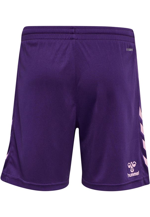 Spodenki dziecięce Hummel hmlCORE XK. Okazja: na uczelnię, na co dzień. Kolor: fioletowy, niebieski, wielokolorowy. Styl: sportowy, casual. Sport: fitness, joga i pilates