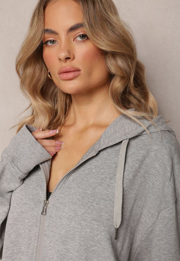 Renee - Szara Bluza Oversize z Kapturem i Zapięciem na Suwak Bilende. Okazja: na co dzień. Typ kołnierza: kaptur. Kolor: szary. Materiał: jeans. Długość rękawa: długi rękaw. Długość: długie. Styl: casual