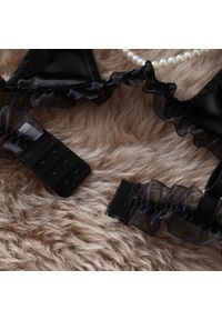 Intica - Komplet bielizny z siateczki z wstążkami Sallee. Kolor: czarny. Materiał: materiał #8