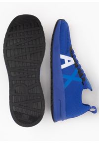 Armani Exchange - Sneakersy męskie ARMANI EXCHANGE XUX171 XV662 S567. Okazja: na co dzień, na spacer, do pracy. Kolor: niebieski. Sport: turystyka piesza