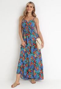 Born2be - Niebieska Sukienka z Wiskozy w Kwiaty i Kopertowym Dekoltem Gelia. Kolor: niebieski. Materiał: wiskoza. Długość rękawa: na ramiączkach. Wzór: kwiaty. Typ sukienki: kopertowe #1