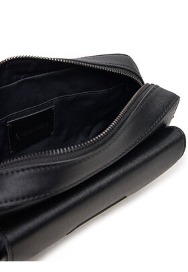 Calvin Klein Saszetka Iconic K50K512253 Czarny. Kolor: czarny. Materiał: skóra