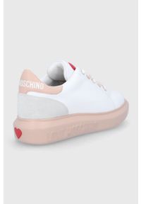 Love Moschino buty skórzane kolor biały. Nosek buta: okrągły. Zapięcie: sznurówki. Kolor: biały. Materiał: skóra. Obcas: na platformie #2