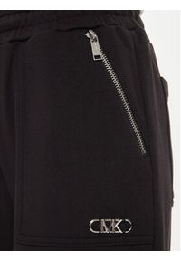 MICHAEL Michael Kors Joggery MT430P24MY Czarny Slouchy Fit. Kolor: czarny. Materiał: bawełna