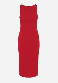 Born2be - Czerwona Sukienka z Wiskozą o Dopasowanym Kroju z Rozcięciem z Tyłu Denama. Okazja: na co dzień. Kolor: czerwony. Materiał: wiskoza. Styl: klasyczny, elegancki, casual #5