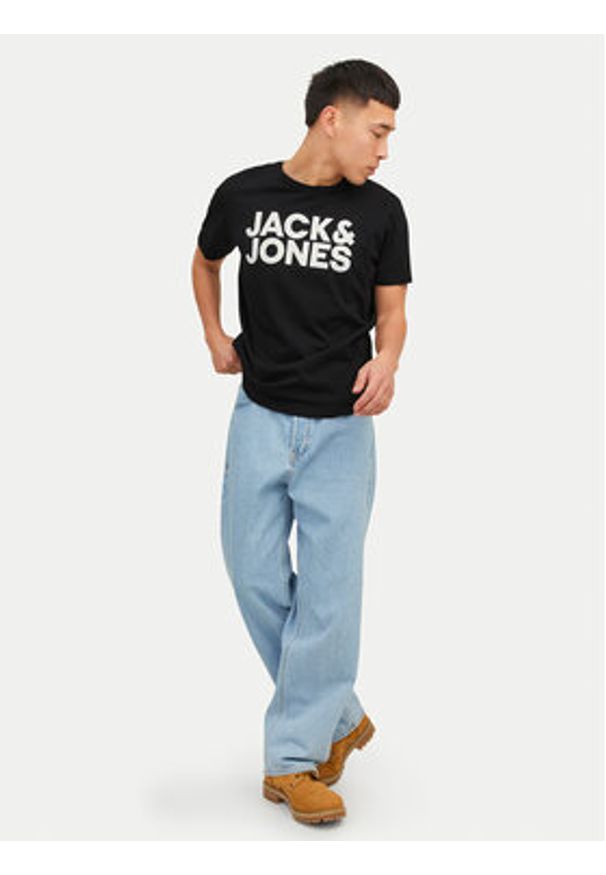 Jack & Jones T-Shirt Crop Logo 12151955 Czarny Regular Fit. Kolor: czarny. Materiał: bawełna