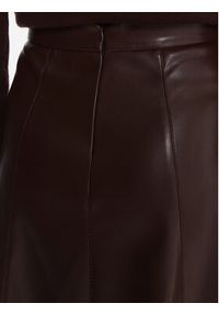 Marella Spódnica z imitacji skóry Vally 2525776022 Bordowy Regular Fit. Kolor: czerwony. Materiał: skóra