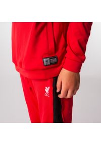 LIVERPOOL FC - Dres piłkarski dziecięcy Liverpool 22/23. Kolor: wielokolorowy, czarny, czerwony. Materiał: dresówka. Styl: sportowy #1