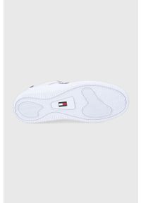 Tommy Jeans buty EN0EN01794.0GY.DECON.B kolor biały. Nosek buta: okrągły. Zapięcie: sznurówki. Kolor: biały. Materiał: materiał, włókno, guma #4