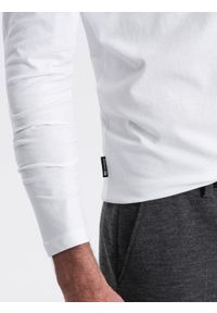 Ombre Clothing - Longsleeve męski bez nadruku z dekoltem w serek - biały V3 - Rozmiar: XXL. Okazja: na co dzień. Typ kołnierza: dekolt w serek. Kolor: biały. Materiał: materiał, bawełna. Długość rękawa: długi rękaw. Długość: długie. Wzór: gładki, jednolity. Styl: klasyczny, casual, elegancki #7