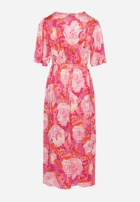 Born2be - Różowa Rozkloszowana Sukienka z Marszczonym Dekoltem i Gumką w Pasie Ozdobiona Rozcięciami Balpia. Okazja: na co dzień. Kolor: różowy. Długość rękawa: krótki rękaw. Wzór: aplikacja. Typ sukienki: proste. Styl: elegancki, casual #6