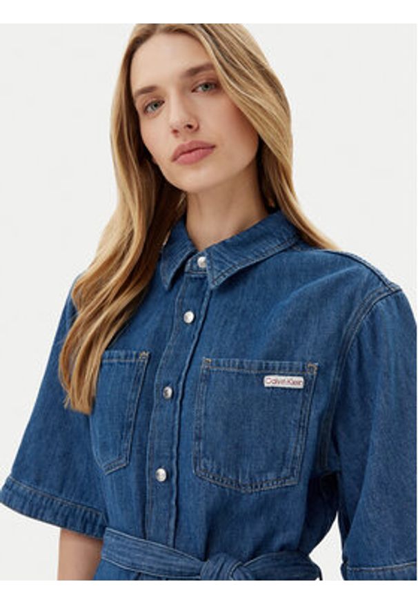 Calvin Klein Jeans Sukienka jeansowa J20J225169 Niebieski Boxy Fit. Kolor: niebieski. Materiał: bawełna