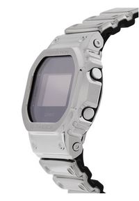 G-Shock Zegarek GM-5600YM-8ER Srebrny. Kolor: srebrny