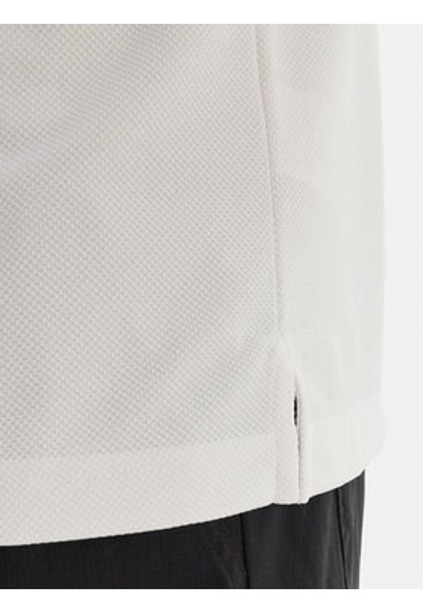 columbia - Columbia Polo Utilizer™ 1772051 Biały Regular Fit. Typ kołnierza: polo. Kolor: biały. Materiał: syntetyk