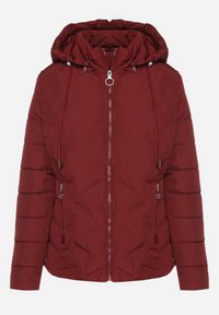 Born2be - Bordowa Przejściowa Kurtka z Pikowanymi Przeszyciami i Odpinanym Kapturem Olunea. Okazja: na co dzień, na spacer. Kolor: czerwony. Materiał: jeans, poliester. Styl: casual, elegancki