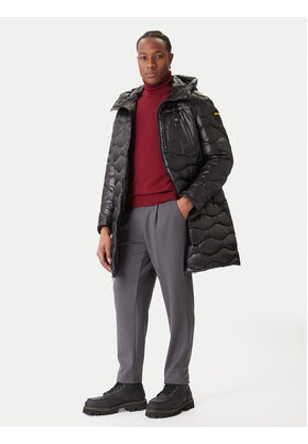 Blauer Kurtka puchowa Impermeabile 25WBLUK03068 Czarny Regular Fit. Kolor: czarny. Materiał: syntetyk