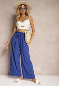 Renee - Granatowe Spodnie z Bawełny Typu Palazzo High Waist z Gumką w Talii Nelsaria. Stan: podwyższony. Kolor: niebieski. Materiał: bawełna. Sezon: lato
