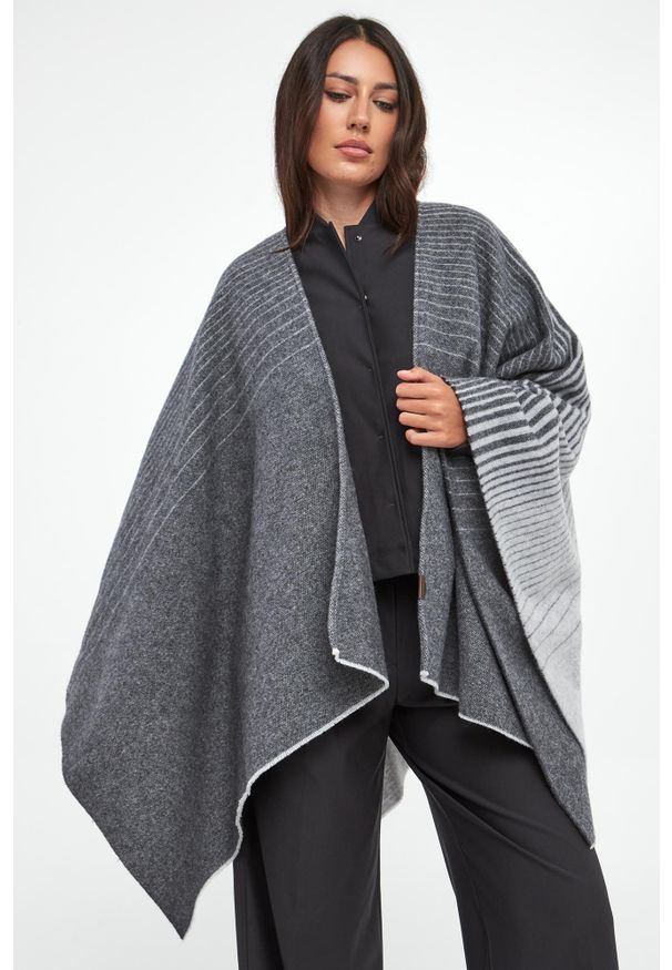Ponczo damskie wełniane Brenta MM. Materiał: wełna