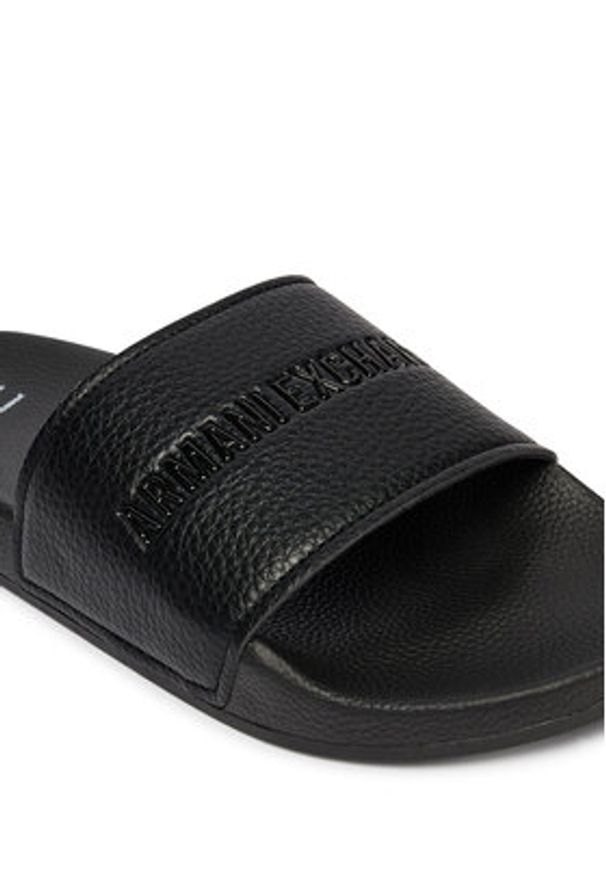 Armani Exchange Klapki XM002887 AF22832 UC001 Czarny. Kolor: czarny. Materiał: syntetyk