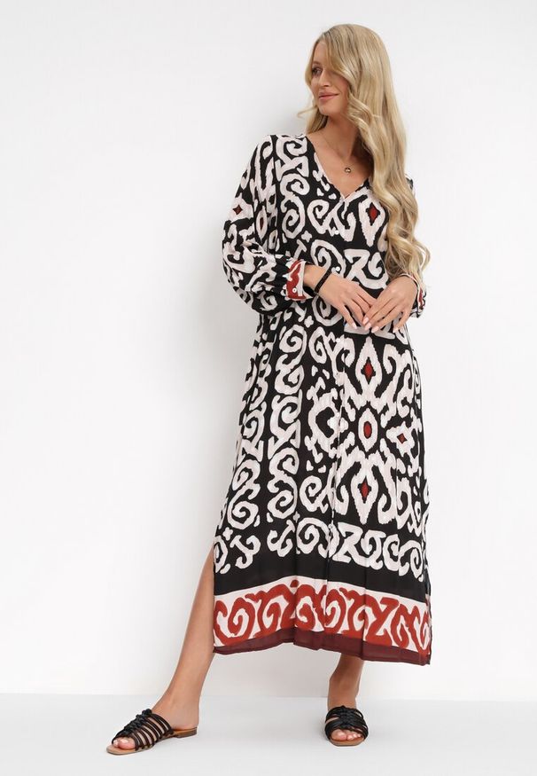 Born2be - Czarna Koszulowa Sukienka Maxi z Guzikami i Rozcięciami po Bokach Okotria. Okazja: na co dzień. Typ kołnierza: dekolt w serek. Kolor: czarny. Długość rękawa: długi rękaw. Typ sukienki: koszulowe. Styl: casual, elegancki. Długość: maxi