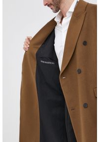 Drykorn Płaszcz wełniany kolor brązowy przejściowy dwurzędowy. Okazja: na co dzień. Kolor: brązowy. Materiał: wełna. Styl: casual, klasyczny #6
