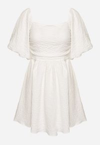 Born2be - Biała Sukienka Rozkloszowana z Bufiastymi Rękawami i Kwadratowym Dekoltem Galzemis. Okazja: na co dzień. Typ kołnierza: dekolt kwadratowy. Kolor: biały. Styl: klasyczny, casual, elegancki #6