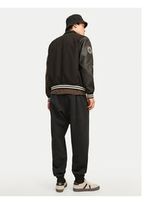 Jack & Jones Spodnie dresowe Bill Urban Edge 12263026 Czarny Relaxed Fit. Kolor: czarny. Materiał: bawełna #6
