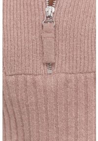Guess Sweter damski kolor różowy z półgolfem. Kolor: różowy. Materiał: dzianina #3