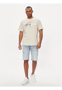 Tommy Jeans T-Shirt Spray Pop Color DM0DM18572 Beżowy Regular Fit. Kolor: beżowy. Materiał: bawełna #2