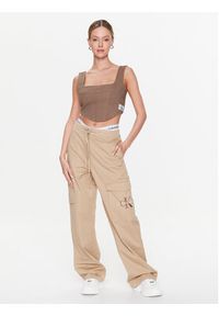 Calvin Klein Jeans Top J20J220714 Brązowy Slim Fit. Kolor: brązowy. Materiał: bawełna #3